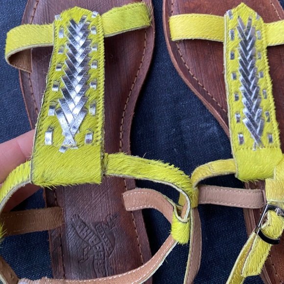 Freebird Gulf Sandals - Picture 2 of 4